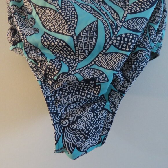 LAND'S END Geometric Floral Print One Piece Swimsuit Stretch Vacation Size 12DDD - Picture 6 of 15